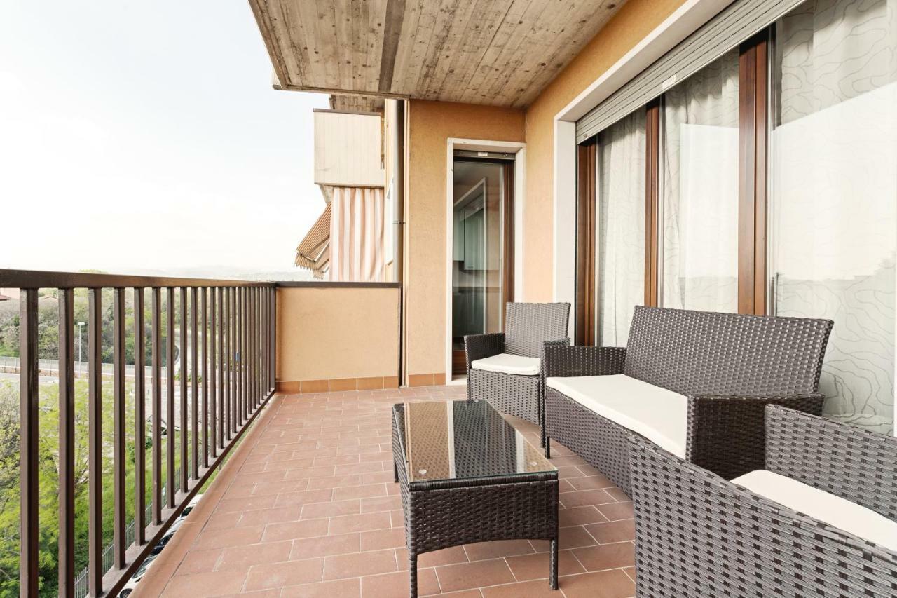 베로나 Colourful Flat Borgo Roma 아파트 외부 사진